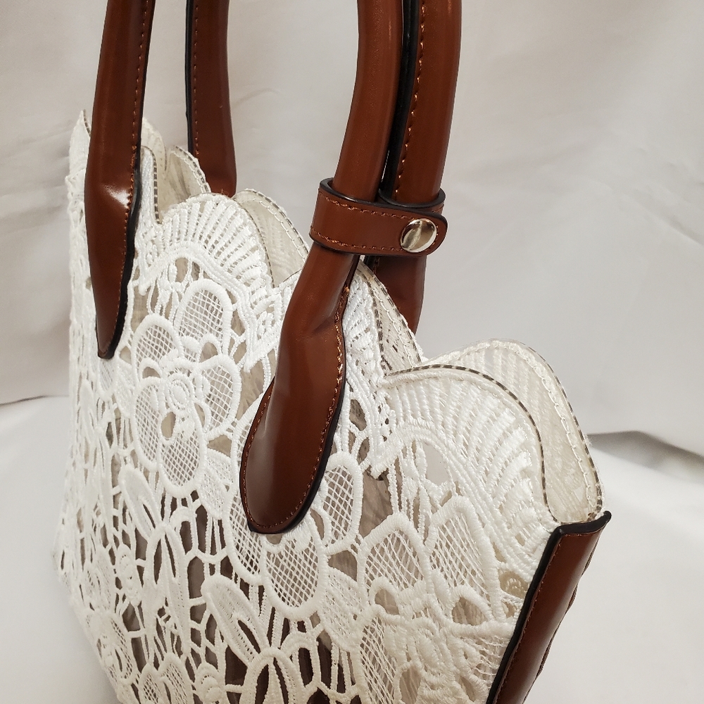 CBOCS Distribution Inc Tote Bag - Picture 5 of 9